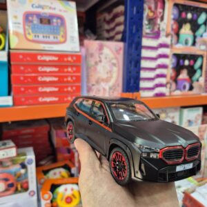 بی ام و XM کربنی موزیکال دودزا